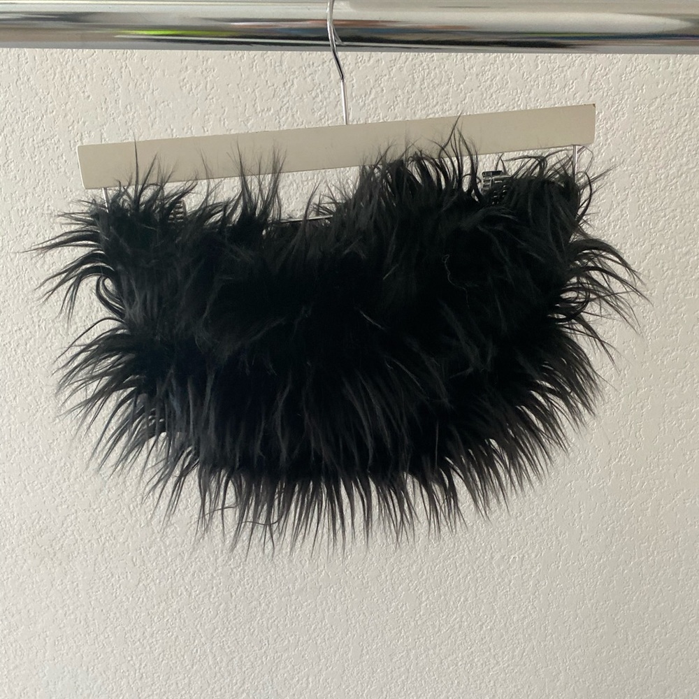 Faux fur tube top 🛑 SOLD 🛑
